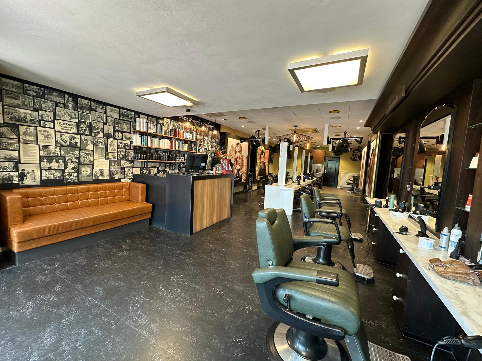 Haarmode Dick Heuckeroth – dé kapsalon in Meppel, Staphorst en Hasselt. Persoonlijke aandacht, vakmanschap en stijlvolle kapsels voor dames, heren en kinderen